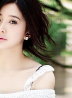 Ảnh girl xinh đẹp sắc nét làm hình nền máy tính